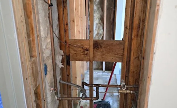 Frozen Pipe Water Removal in Firebaugh, CA